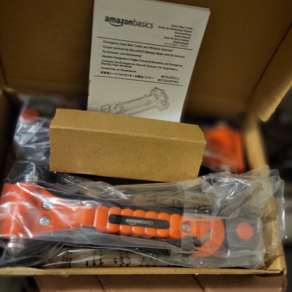 AmazonBasics Orange Seat Belt Cutter and Window Breaker 2ct